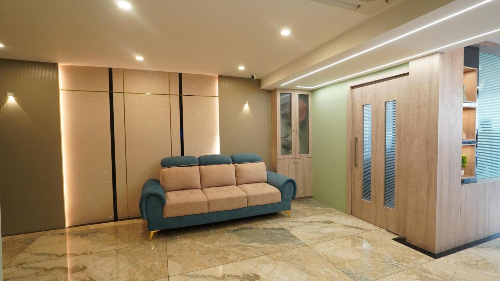 Hotel Hive Inn - Кожикоде Экстерьер фото